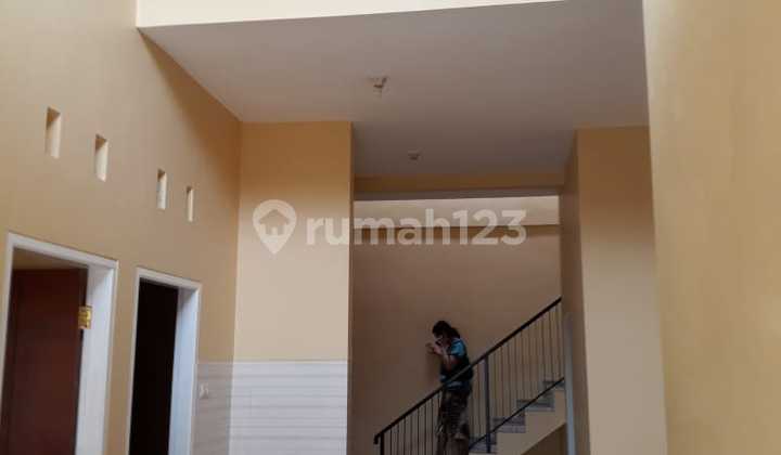 Rumah Bagus Siap Huni Shm Di Sidoarjo. Lokasi Strategis.  2