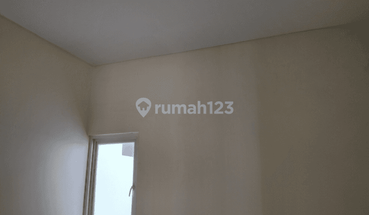 rumah baru gress. siap huni 7
