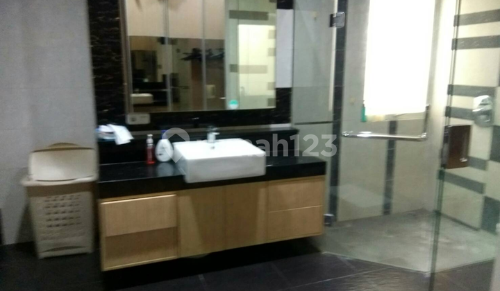Rumah Furnish di Galaxy Bumi Permai, 
Araya siap huni 10