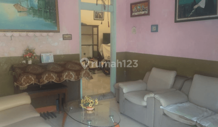 Rumah pusat kota luas 200, bs buat kost²an, butuh cepat laku 11
