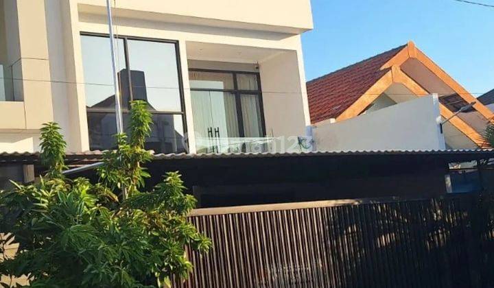 Turun 500 juta...Rumah Bagus, interior mewah, 2 Lantai di Nirwana Eksekutif 1