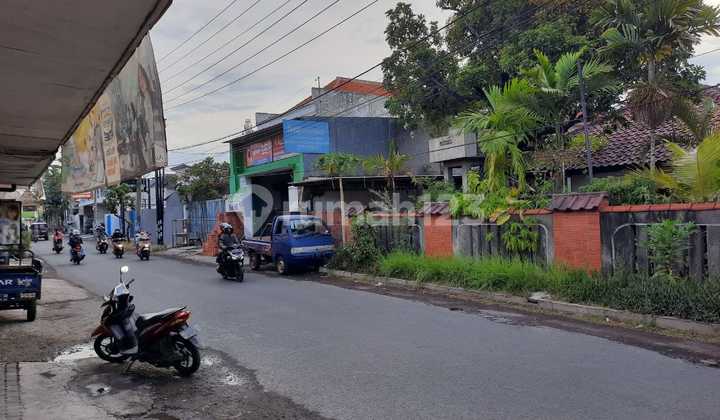 Rumah Luas Nol Jalan Raya. Shm Sangat Terawat Di Kutisari. Siap Huni 2