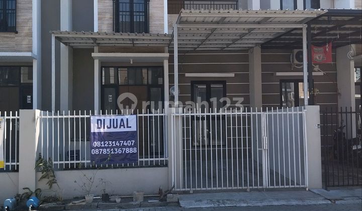 Rumah Unt Pasangan Muda. Tenang. Asri. Lokasi Bagus.row Jalan Lebar