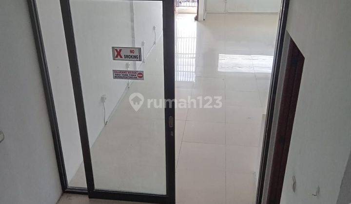 Ruko Lucky Plaza 3lt, Bagus Siap Huni, Unfurnished, Di Nol Jalan Raya Denpasar Bali 2