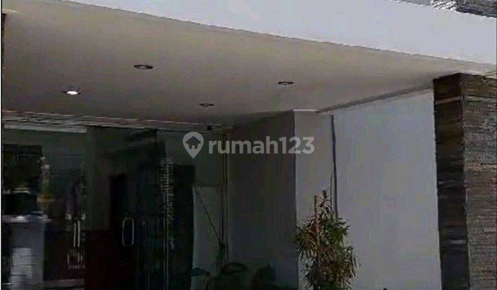 Rumah Usaha Area Tegalsari Surabaya Strategis Murah 2