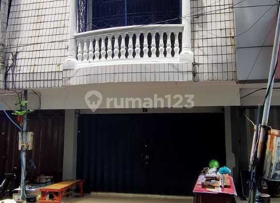 Ruko Darmo Park 2 Lantai Siap Huni, Ada Kantornya 1