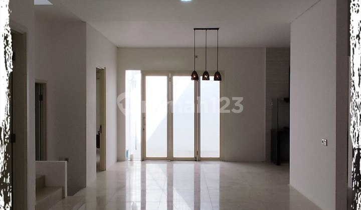 Rumah Wisata Bukit Mas Cluster Du Louvre Surabaya 2