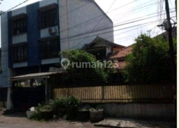 Rumah Patua Murah Pinggir Jalan Tengah Kota Surabaya 2