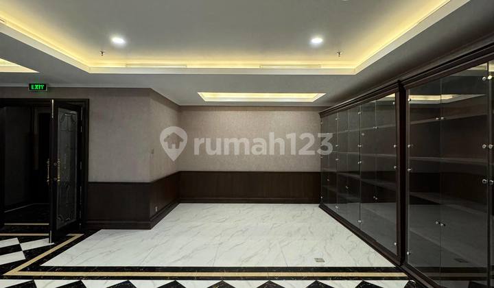 OFFICE SPACE SCBD, TREASURY TOWER (District 8)