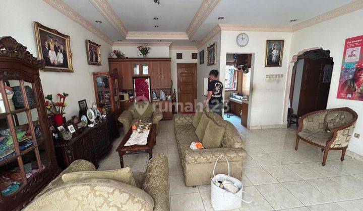 Dijual Rumah 2 Lantai Kelapa Dua Jakarta Barat 2