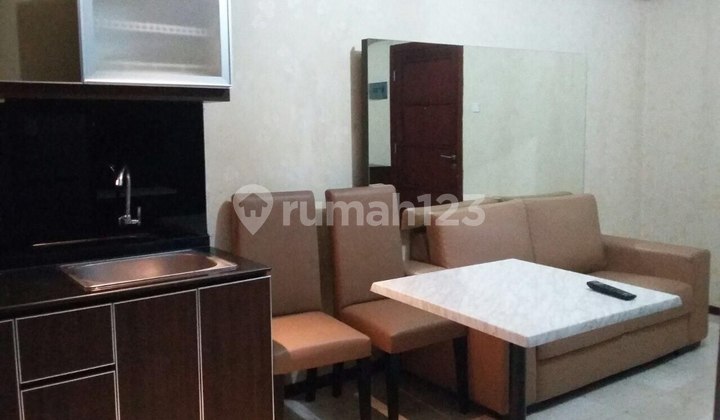 Jual Unit Premium Full Furnished 2 Bedroom Apartemen Royal Mediterania 2