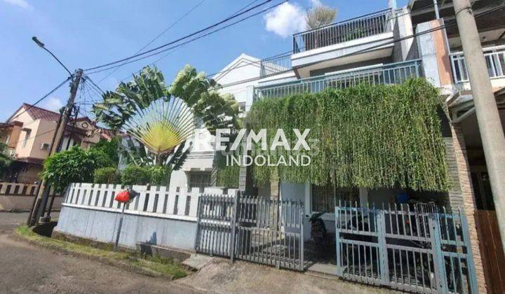 Dijual Rumah Rapi Taman Semanan Indah, Jakarta Barat 1