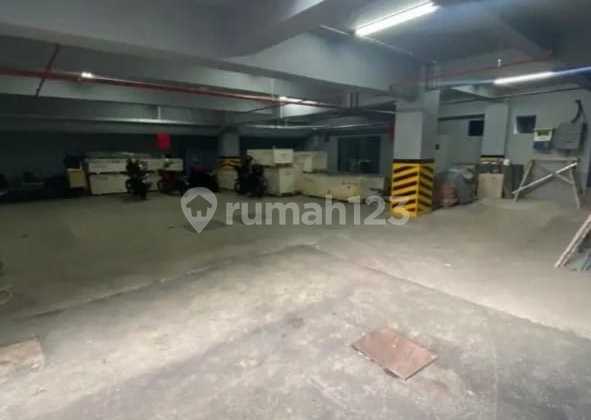 Rare New Building for Sale on Buncit Raya Street, South Jakarta Rare New Building for Sale on Buncit Raya Street, South Jakarta