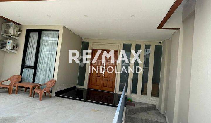 Dijual Rumah Modern Tropis Minimalis di Pulomas Jaya Jaktim 2