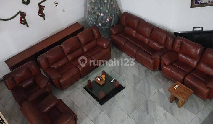 Dijual Rumah Komplek Kebun Jeruk Intercon, Jakarta Barat 1