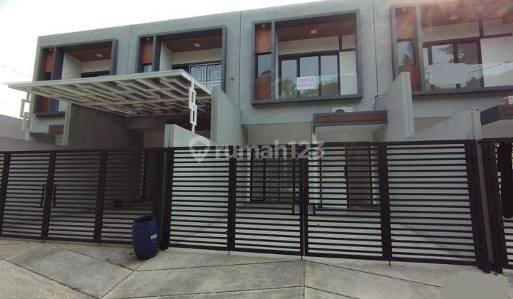 Dijual Rumah Baru 3 Unit di Taman Villa Meruya, Jakarta Barat 1