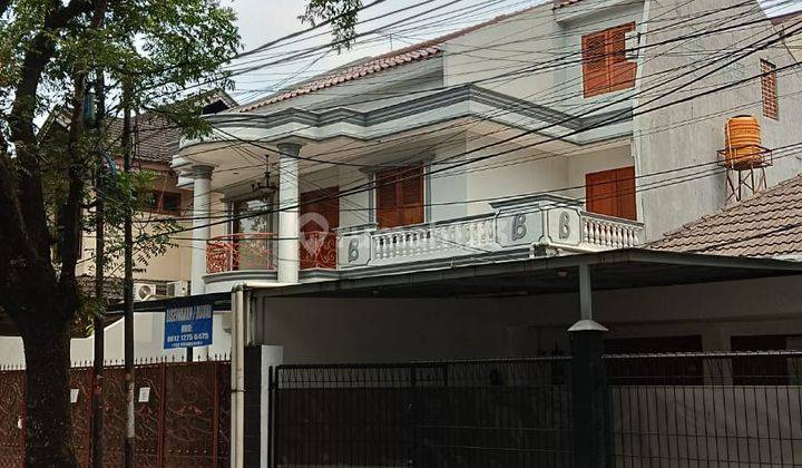 Dijual Rumah Jl. Limau, Kramat Pela, Kebayoran Baru, Jakarta Selatan 1