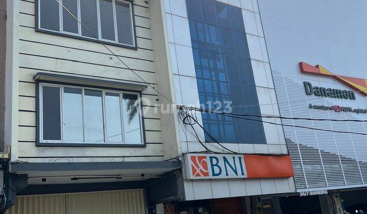 Dijual Ruko Pinggir Jalan di Green Garden Jakarta Barat 1