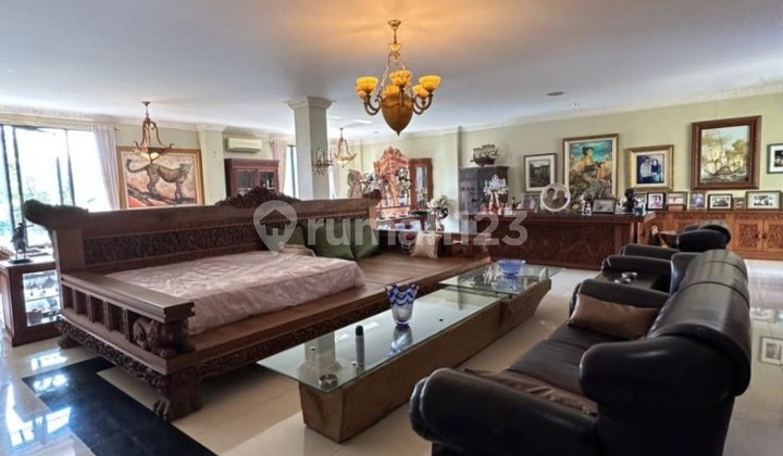 Rumah Townhouse Dalam Komplek Apartemen Taman Kemang Jaya, Jakarta Selatan Rumah Townhouse Dalam Komplek Apartemen Taman Kemang Jaya, Jakarta Selatan