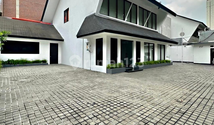 Sewa Bangunan Komersil 2 Lantai Cocok Untuk Usaha Dan Kantor Area Prime Pakubuwono Kebayoran Baru Jakarta Selatan Sewa Bangunan Komersil 2 Lantai Cocok Untuk Usaha Dan Kantor Area Prime Pakubuwono Kebayoran Baru Jakarta Selatan