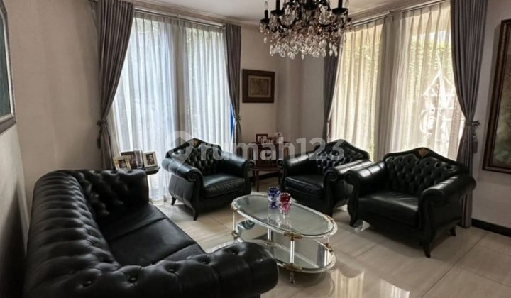 Dijual – Rumah Townhouse Mewah di Komplek Apartemen Taman Kemang Jaya, Jakarta Selatan 2