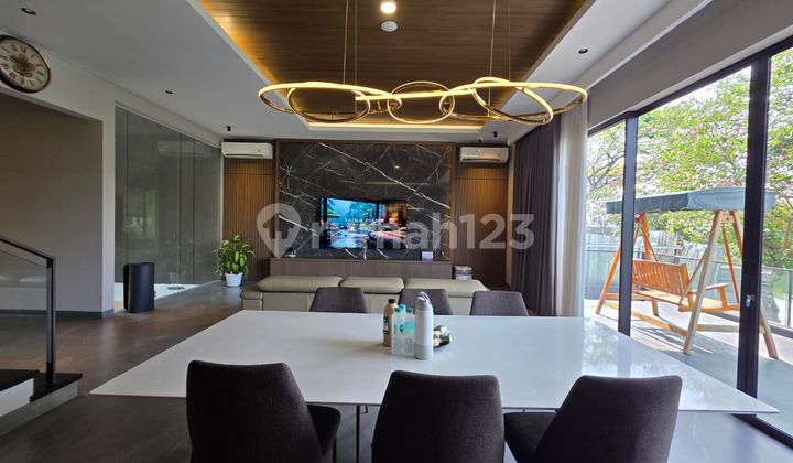 FOR SALE – Rumah Mewah Siap Huni Cluster Ebony Greenlake City Cipondoh Tangerang FOR SALE – Rumah Mewah Siap Huni Cluster Ebony Greenlake City Cipondoh Tangerang
