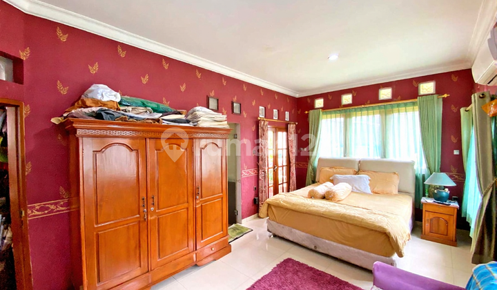 Dijual Rumah Luas Nuansa Villa di Ciputat, Tangerang Selatan 2