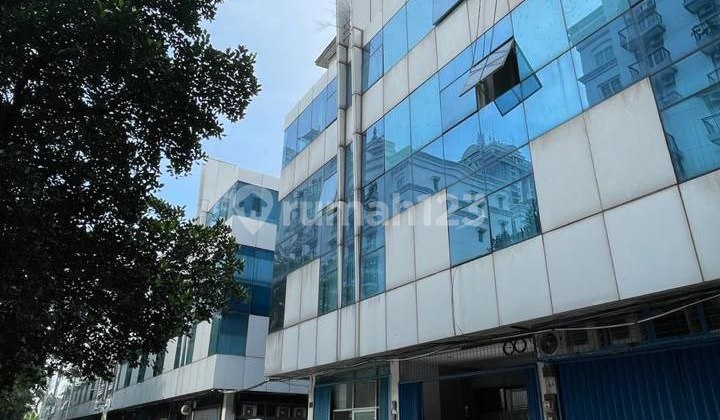 Jual Cepat 2 Unit Ruko Gandeng Di Bawah NJOP Lokasi Sangat Strategis di Kelapa Gading