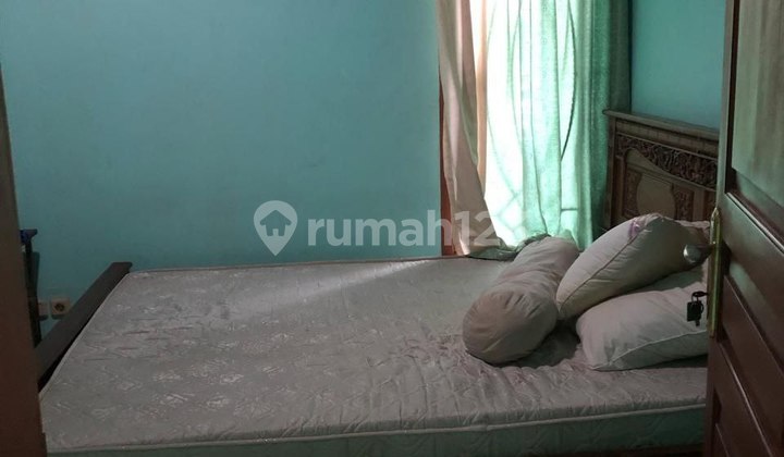 Jual Murah Rumah 2 Lantai Strategis Komplek Grogol Petamburan 2