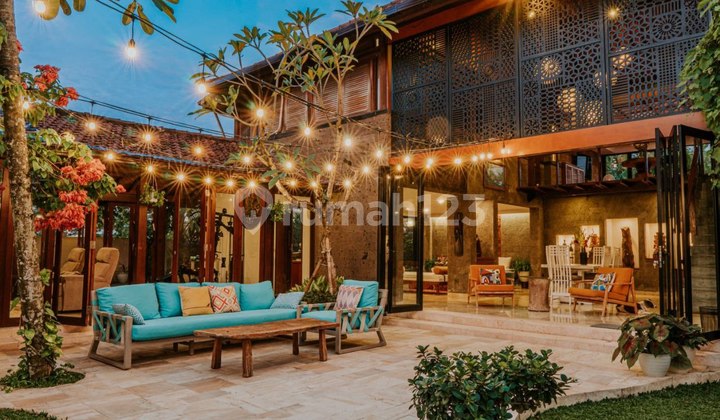 Jual Rumah Villa Mewah Fasilitas Lengkap di Banjar Anyar Kelod, Kerobokan, Kuta Utara, Bali 2