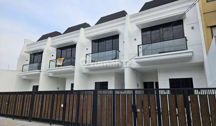 Dijual Rumah Baru Strategis Kav Dki Meruya, Jakarta Barat 2