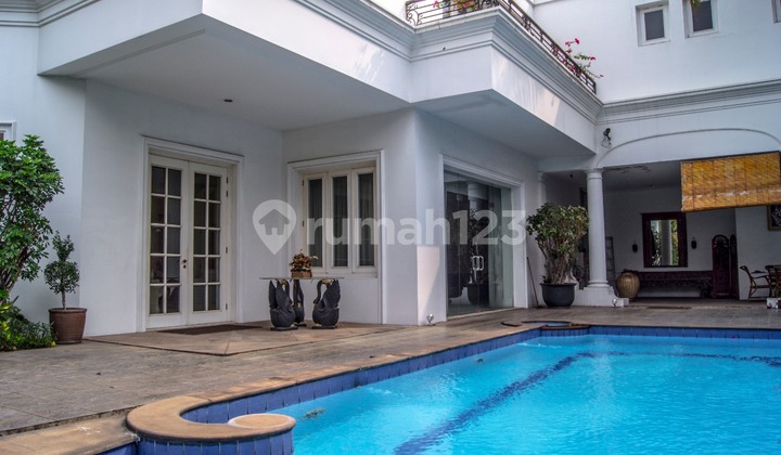 Dijual dan Disewakan Rumah Mewah 2 Lantai di Lokasi Premium Kuningan, Jakarta Selatan