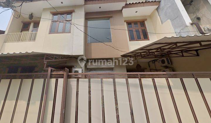 Dijual Cepat Rumah 3 Lantai di Komplek Area Cideng Jakarta Pusat  1