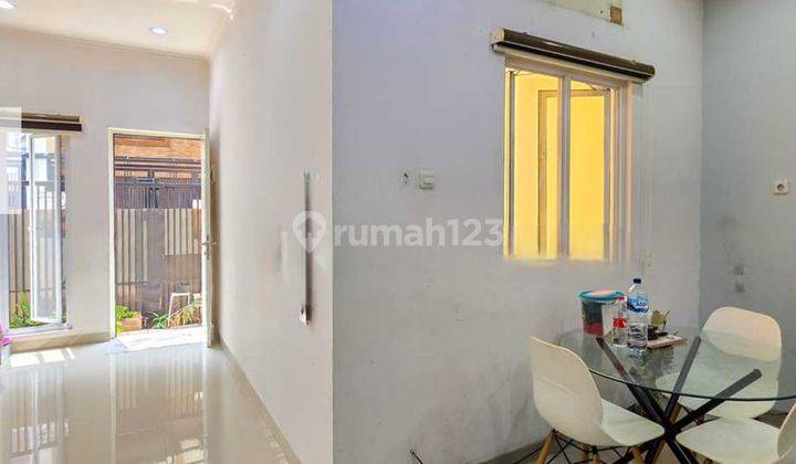 Dijual Rumah 3 Lantai Tanjung Duren Jakarta Barat 2