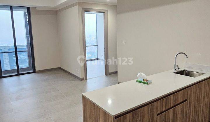 Apartemen Menara Jakarta 2 Kamar Tidur Bagus Unfurnished 1