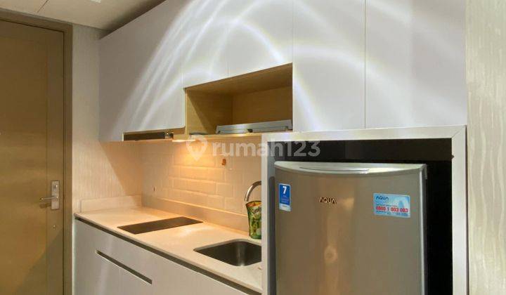 Apartemen Taman Anggrek Residence Studio Furnished Bagus 2