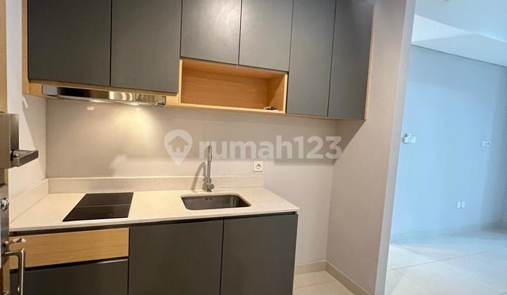 For Rent / For Sale Orchid Park Residences 2BR Unfurnished Nice For Rent / For Sale Orchid Park Residences 2BR Unfurnished Nice