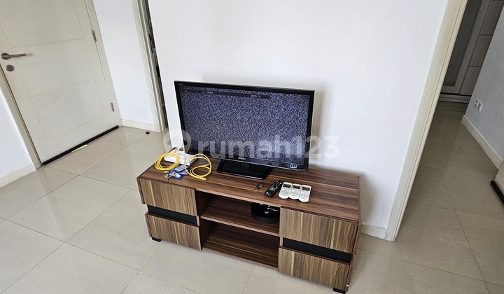 Translation: For Sale Apartment Madison Park 2BR Good Furnish Translation: For Sale Apartment Madison Park 2BR Good Furnish