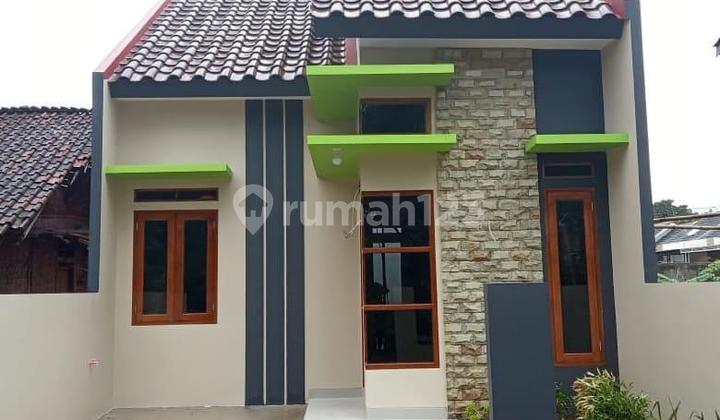 Affordable House in Depok City with SHM - Certificate of Ownership
