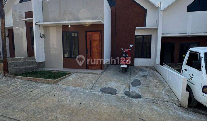 Cluster Mewah 1 Lantai Spesifikasi 2 Lantai SHM 2