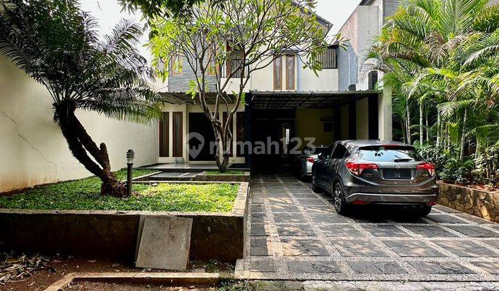 Rumah Modern Nyaman Dengan Kolam Renang di Lokasi Premium Cipete 1