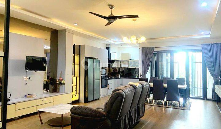 Rumah Modern Minimalis Dalam Townhouse Nyaman di Cirendeu 2