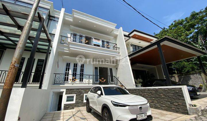 Rumah Baru Modern Classic Dan Semi Furnished di Cilandak 2