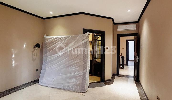 Fully Renovated House in Cinere - Near Toll Road & Mall, Move-In Ready 2