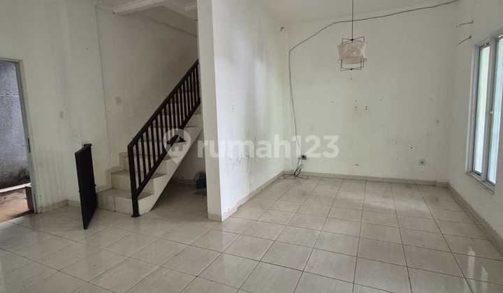 2-Story House Inside Cinere Cluster