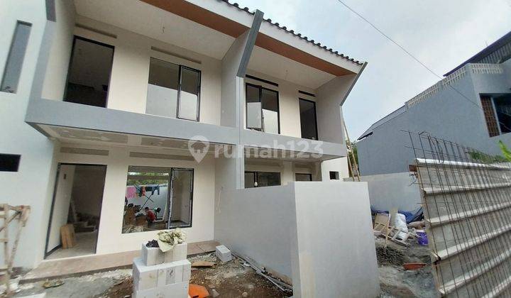 Rumah Baru 2 Lantai Harga di Bawah 1 M di Pancoran Mas 1