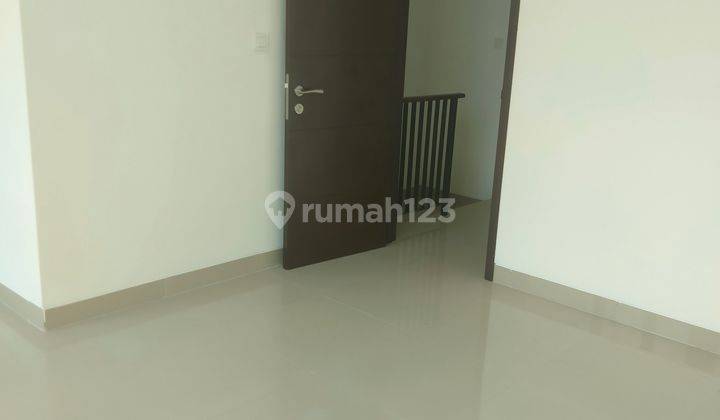 DISEWAKAN CEPAT TERMURAH SAAT INI RUMAH MILENIAL PIK 2 UK. 4,5X12,5 (2 Lt) PIK 2