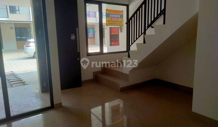 DISEWAKAN CEPAT TERMURAH SAAT INI RUMAH MILENIAL PIK 2 UK. 4,5X12,5 (2 Lt) PIK 1