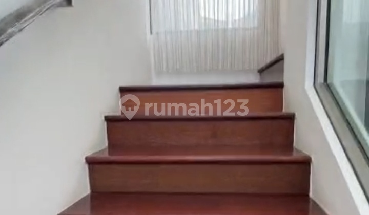 Disewakan Rumah Mewah Golf Island Semi Furnish Uk 10X25 (3 Lt) Pantai Indah Kapuk 2