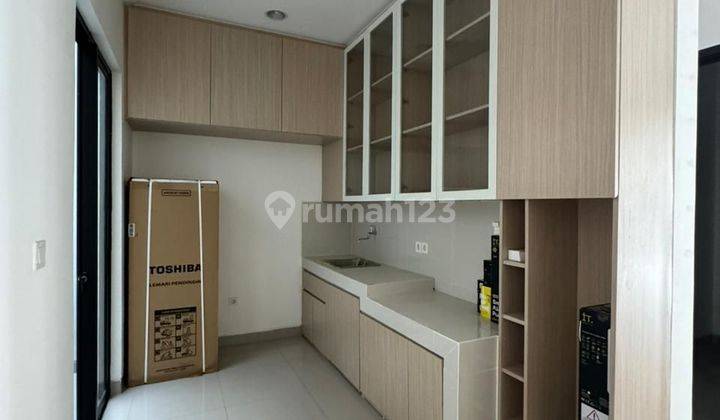 Disewakan Cepat Rumah Milenial Full Furnish Uk. 8x12,5 (2 Lt) Pik 2 2